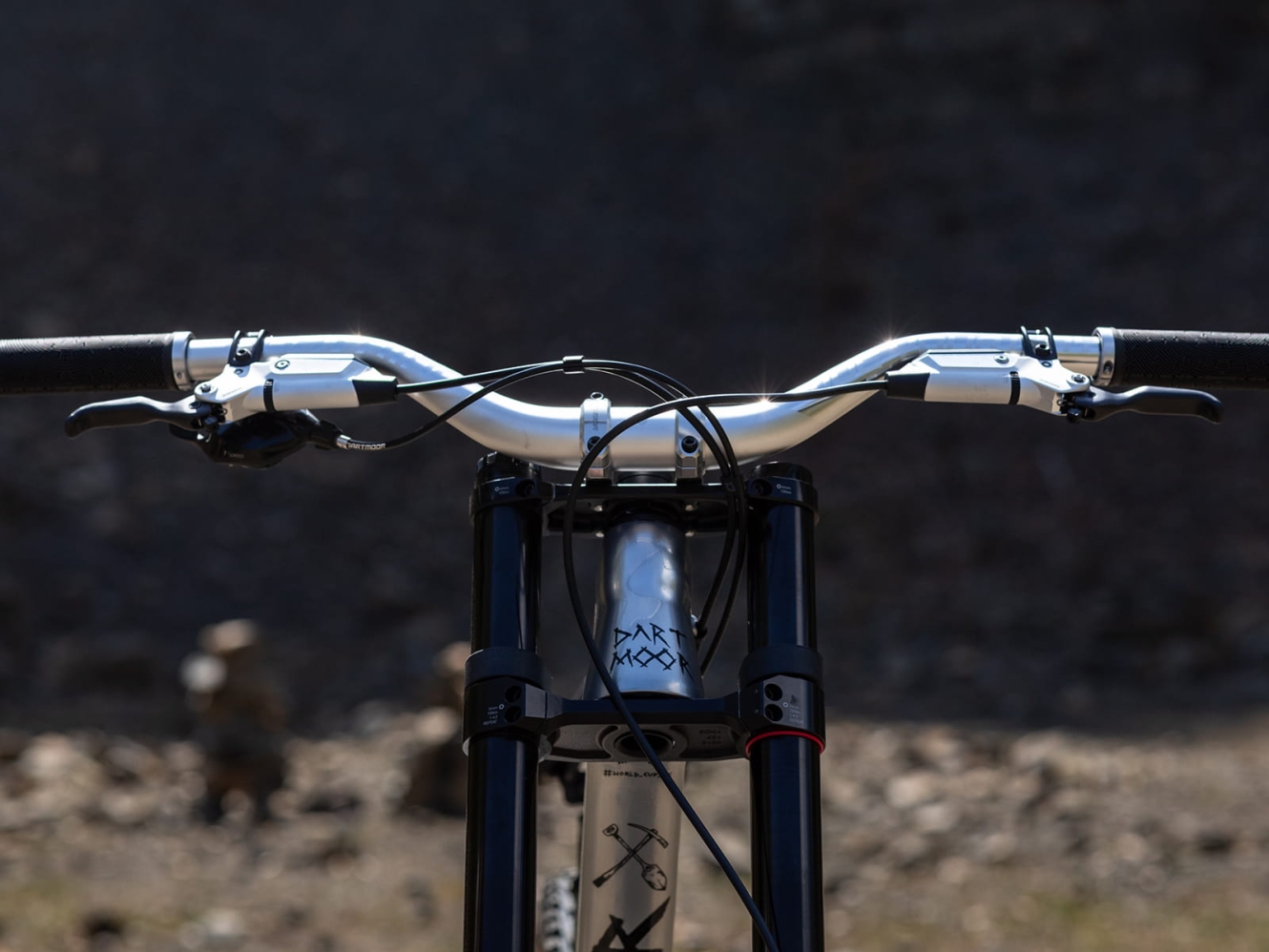 Banan's new Hornet Pro bikecheck