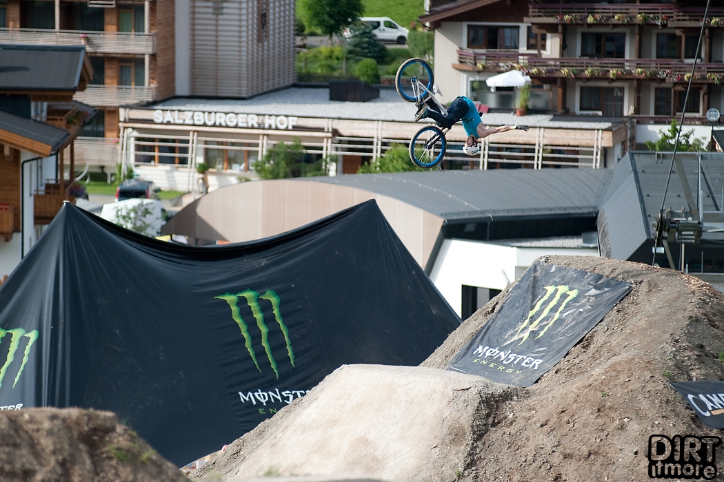 mehdi-frontflip-nohander