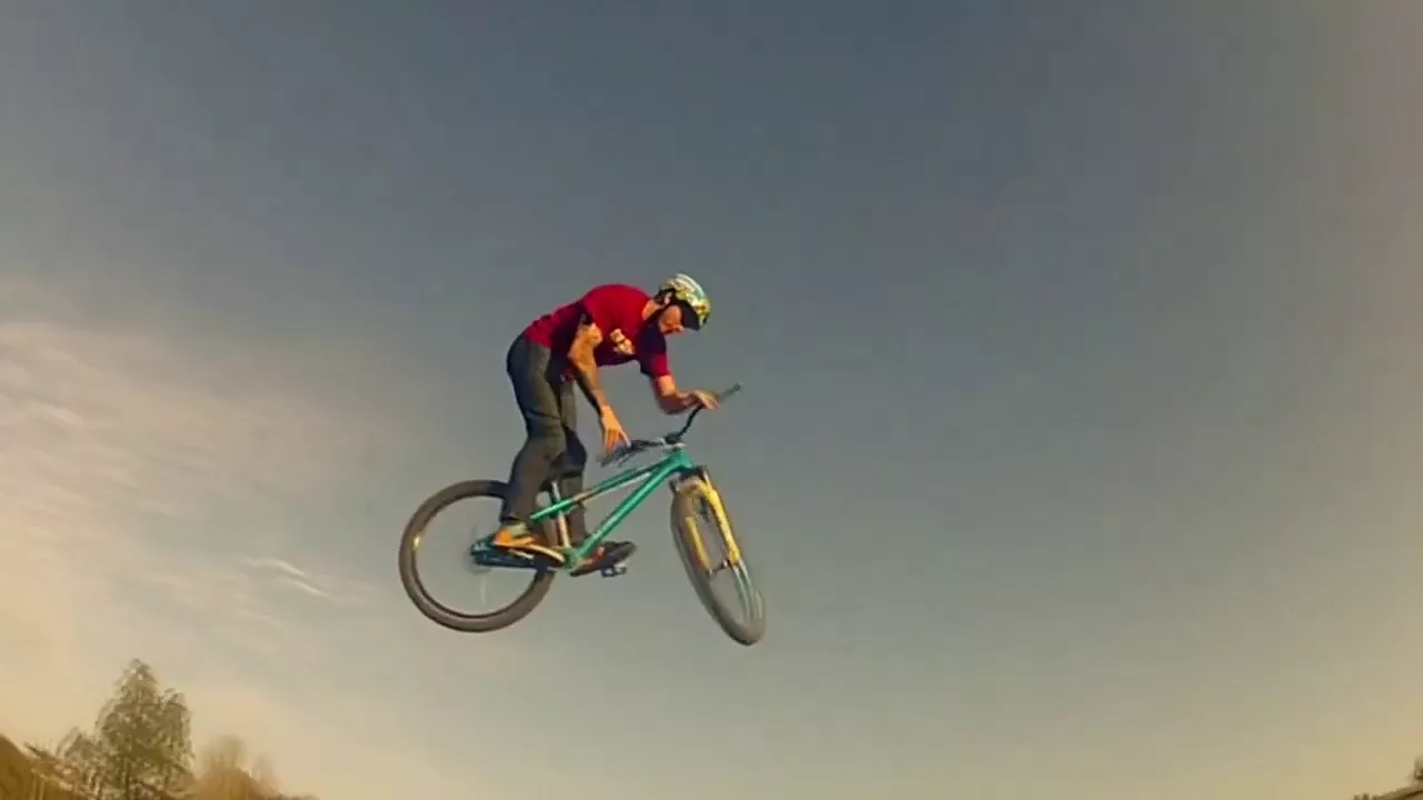 Video Thumbnail